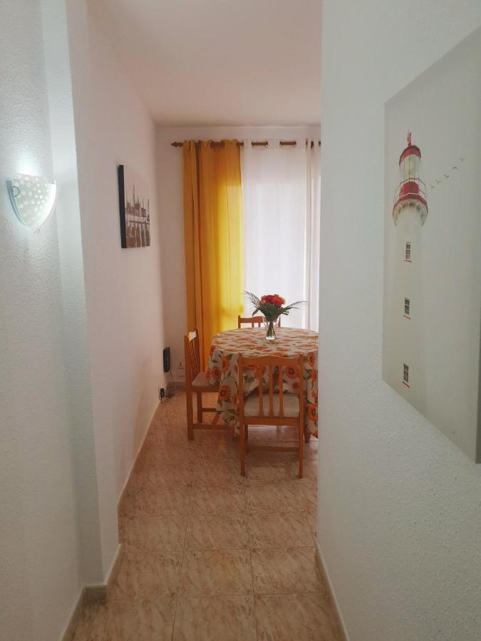 Soleado Apartamento En 네르하 외부 사진